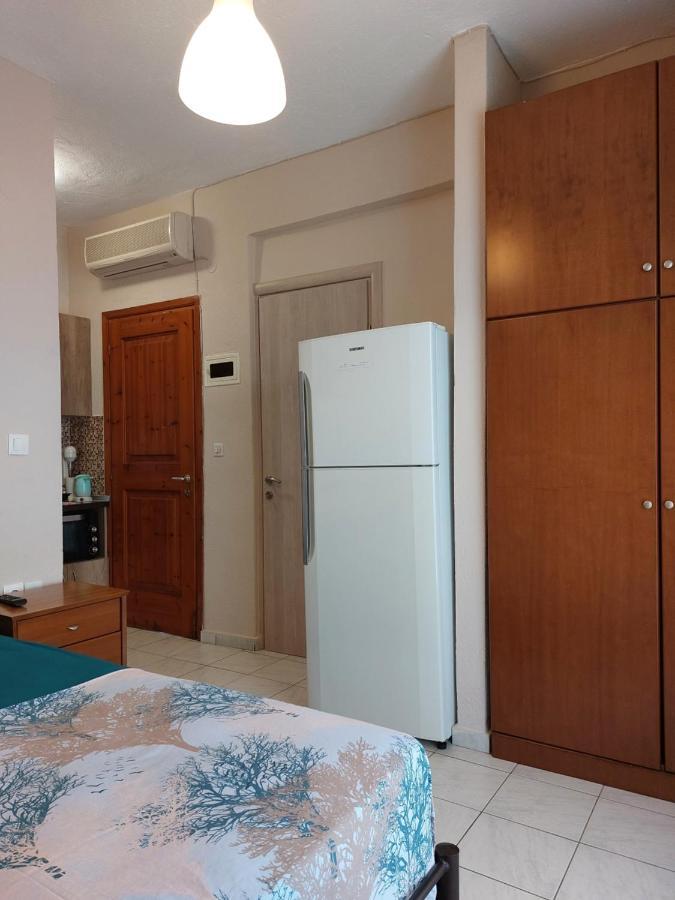 Athina Vourvourou Apartments Exterior photo